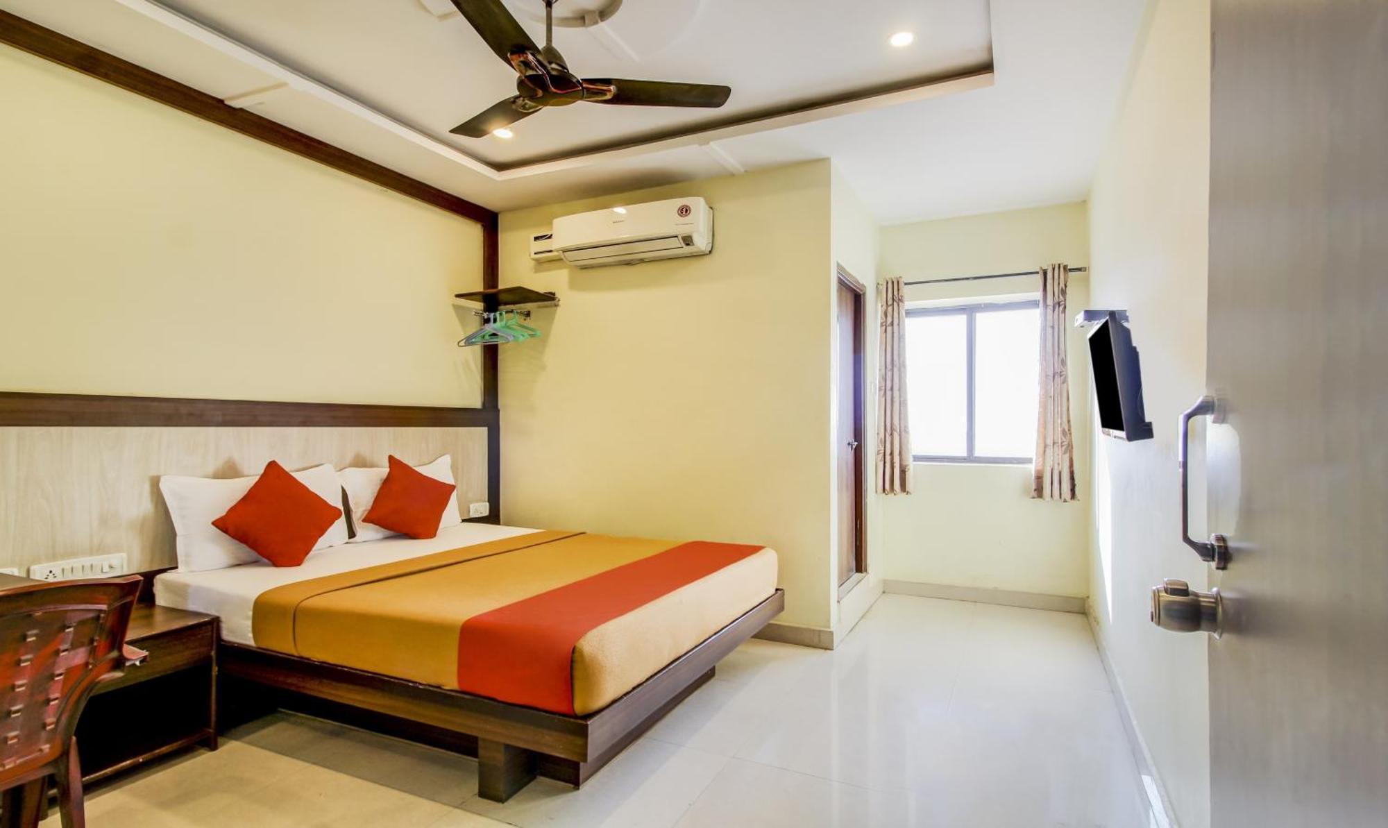 Hotel Neem Tree Hyderabad Airport Shamshabad Bagian luar foto