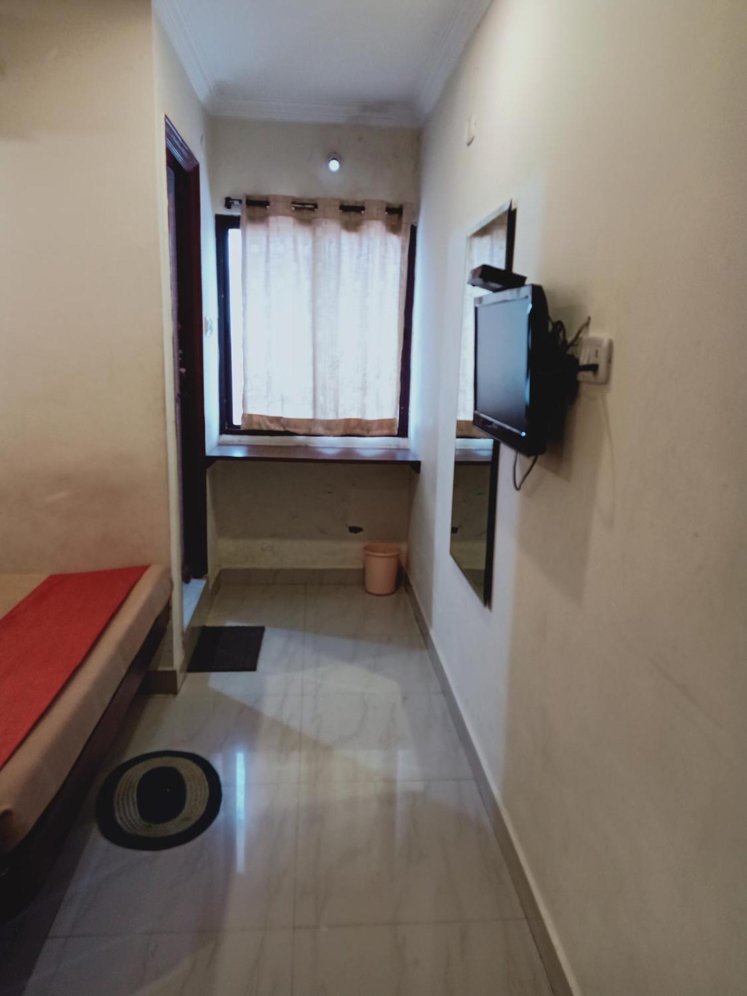 Hotel Neem Tree Hyderabad Airport Shamshabad Bagian luar foto