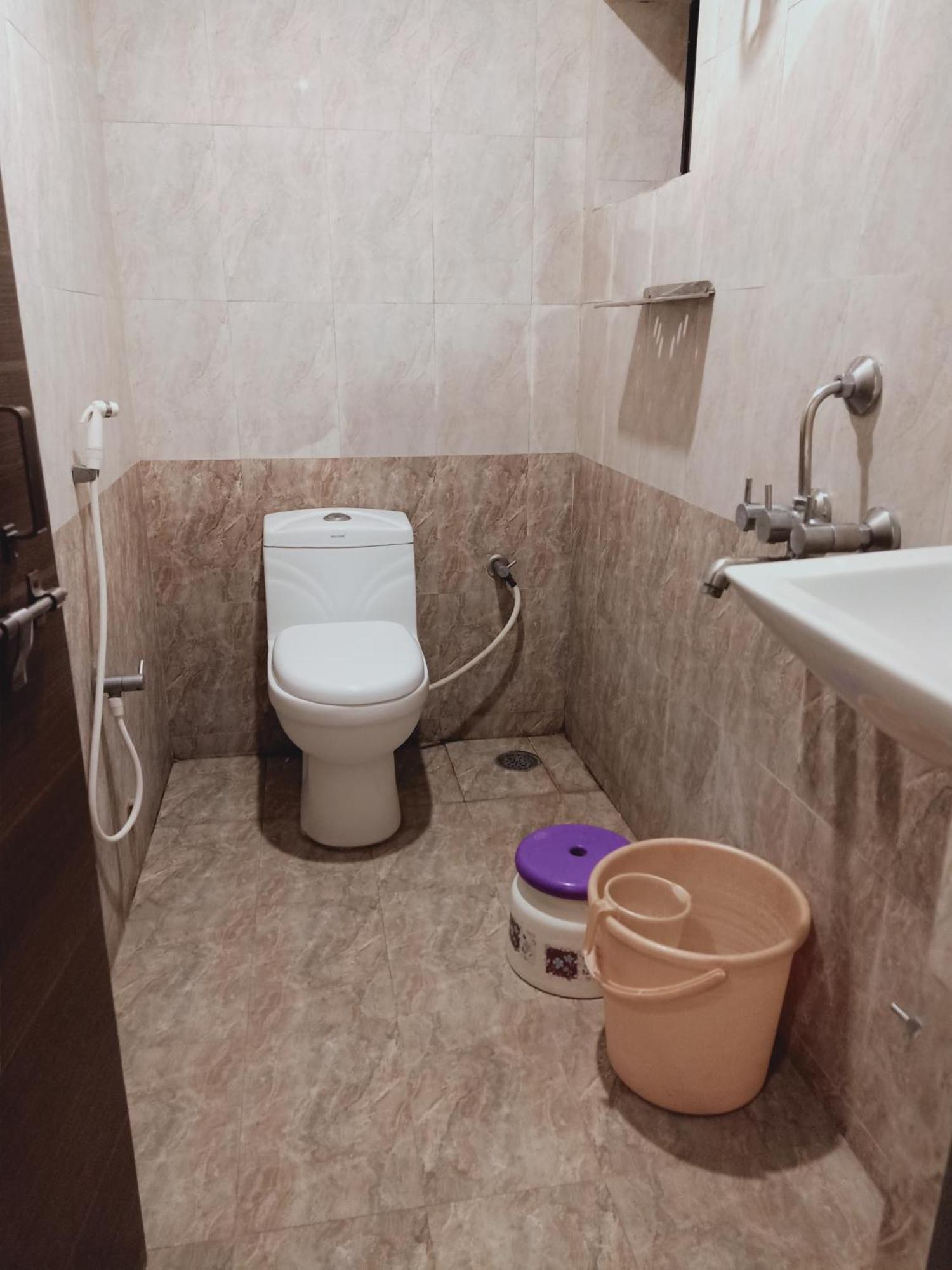 Hotel Neem Tree Hyderabad Airport Shamshabad Bagian luar foto